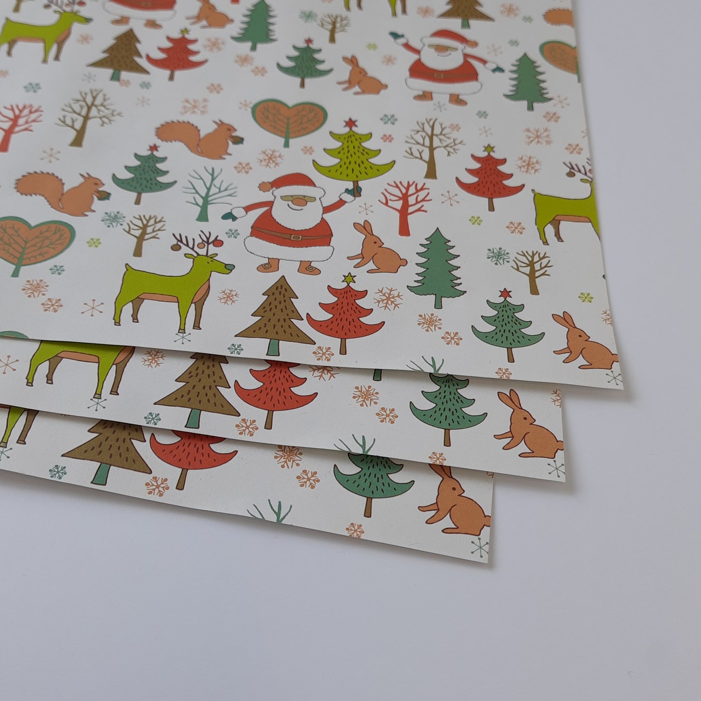 Recycled gift wrap sheet - Santa